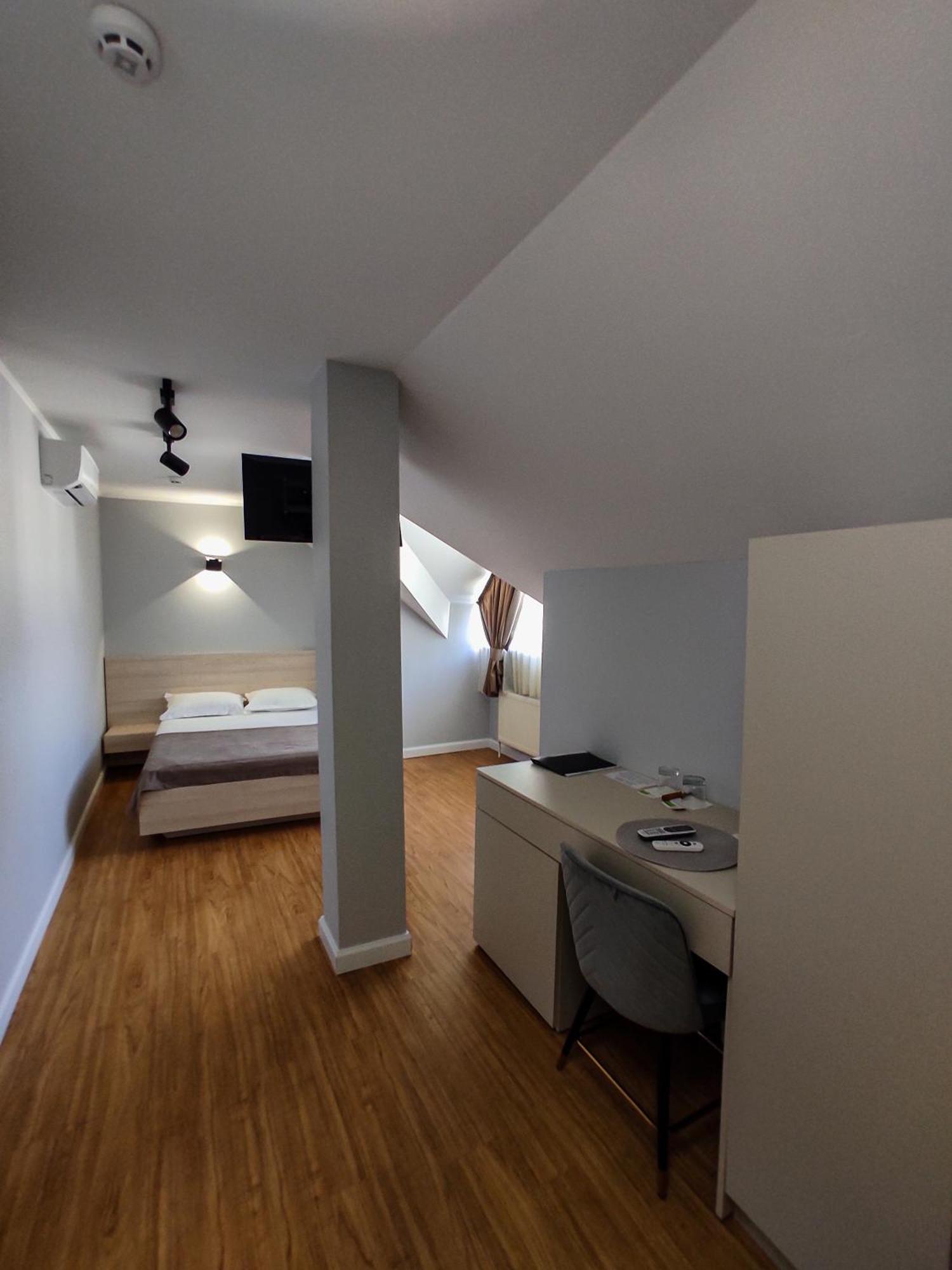 Vip Hotel Izmail Exterior photo